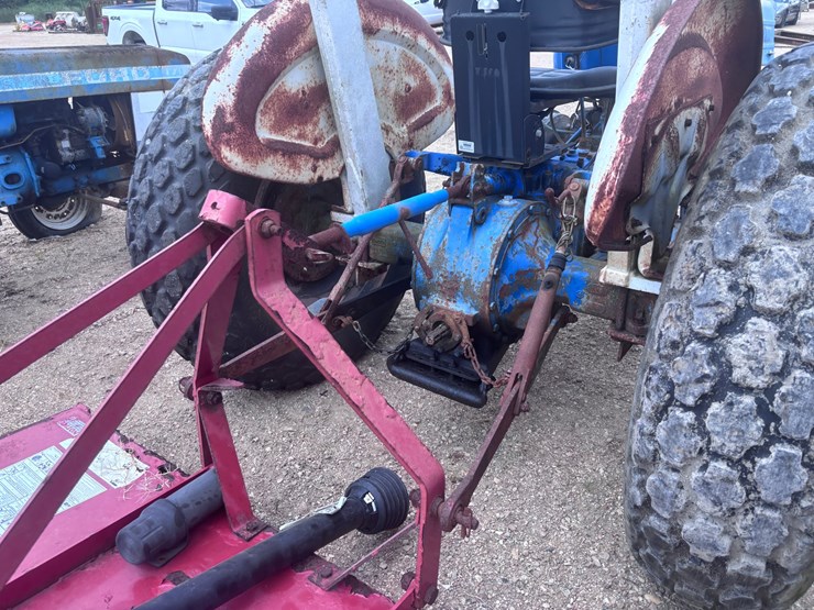 ford-3000-image-5