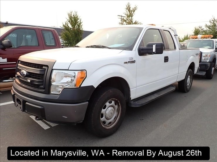 2013-ford-f150-xl-image-1