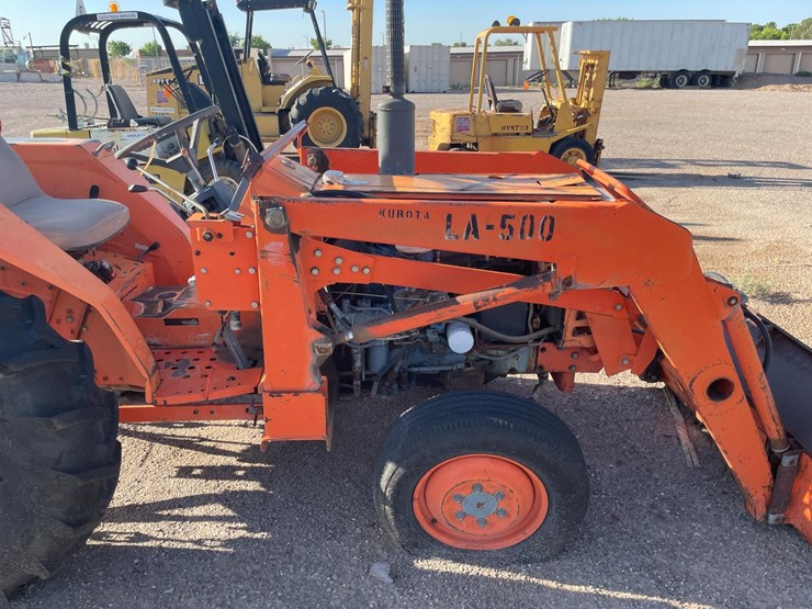 kubota-l2850-image-7