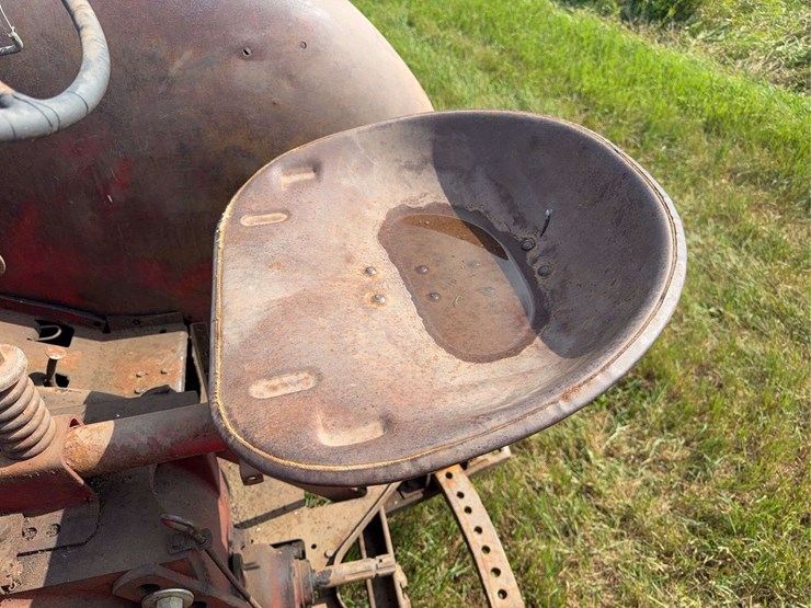 international-mccormick-deering-wd-9-image-33