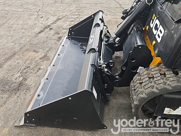 2026-jcb-215t-image-9