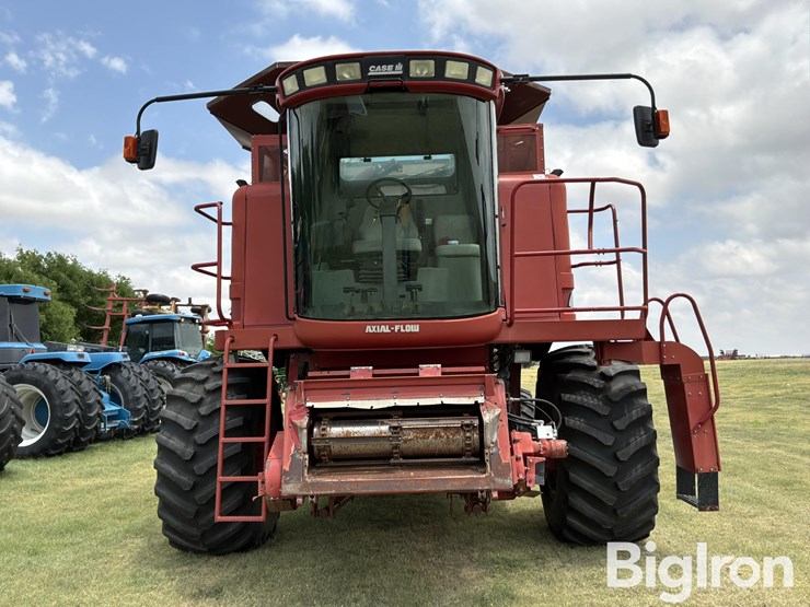 2006-case-ih-2388-image-2