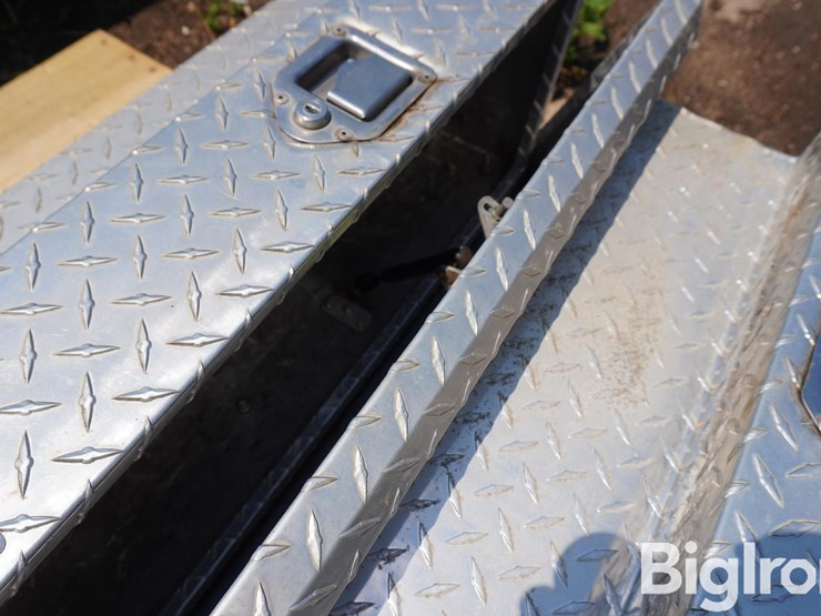 better-built-pickup-side-tool-boxes-image-14