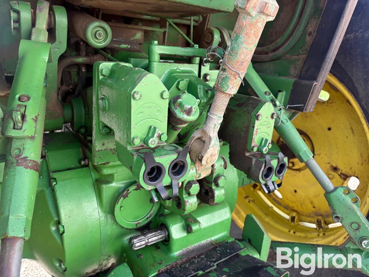 1978-john-deere-4440-image-11