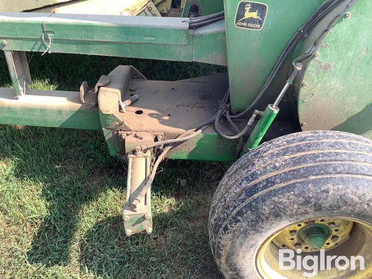 john-deere-3960-image-17