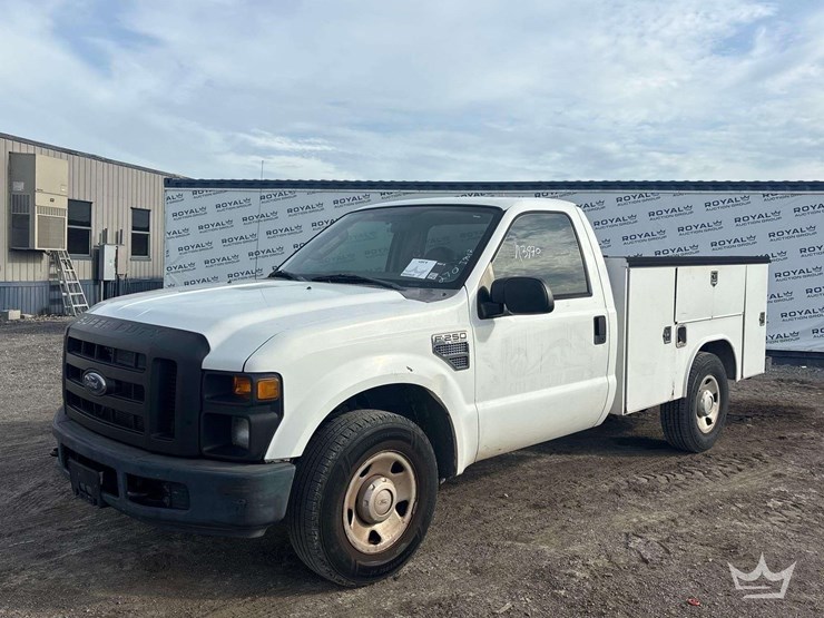 2008-ford-f250-image-1