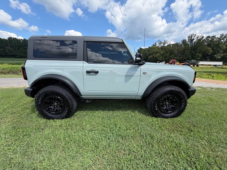 2022-ford-bronco-image-5
