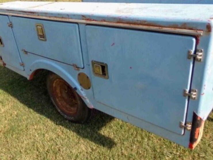 pickup-service-bed,-2-5/16"-ball,-80"-x-8'-image-2