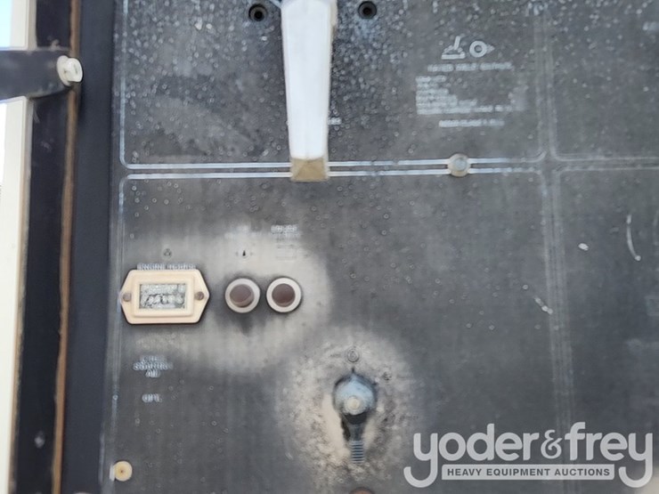 2008-international-durastar-4300-image-21