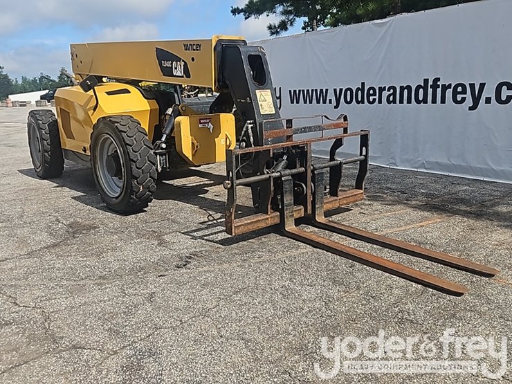 2015-caterpillar-tl943c-image-7