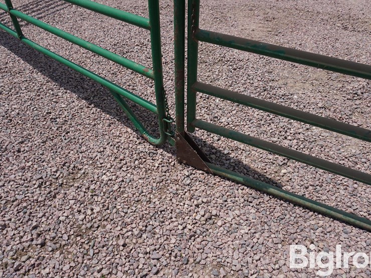 big-valley-corral-image-17