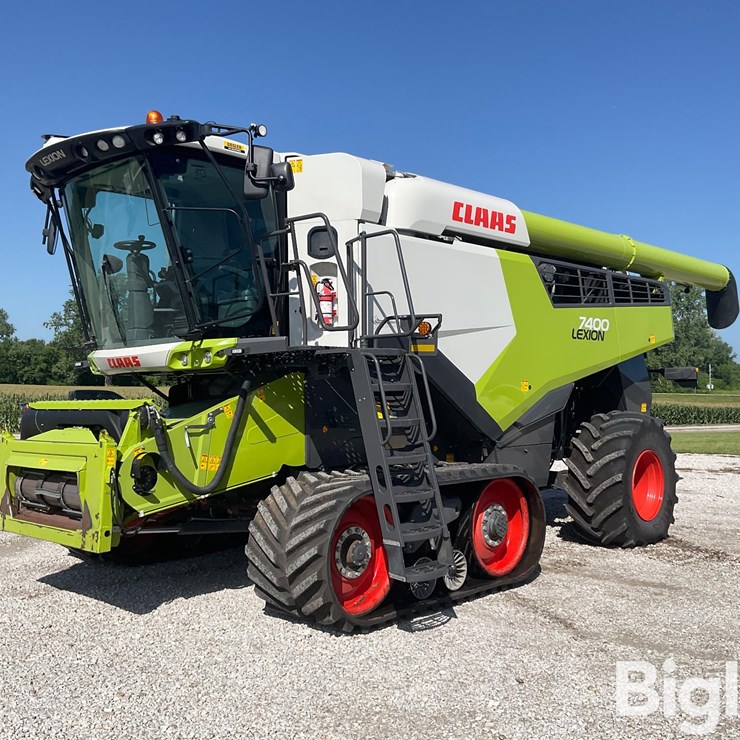 2021 CLAAS LEXION 7400