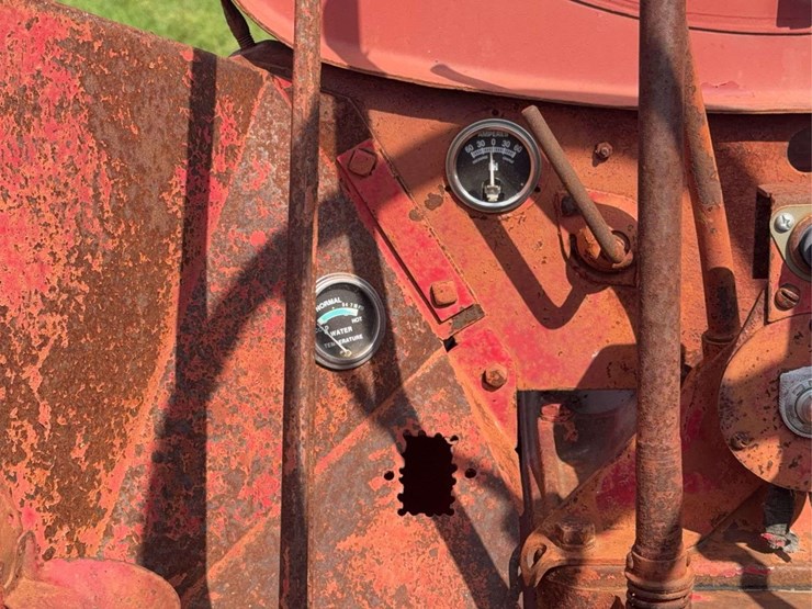 mccormick-deering-w-40-image-38