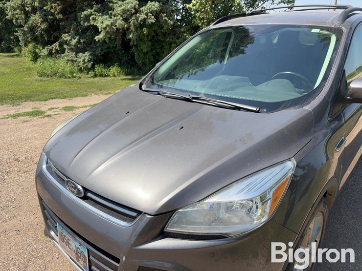 2013-ford-escape-sel-image-11