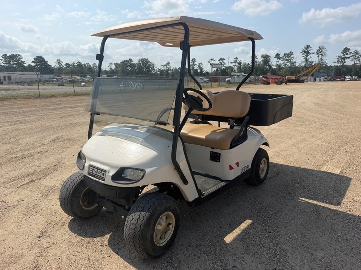 #67-•-2016-ez-go-txt-golfcart-image-2