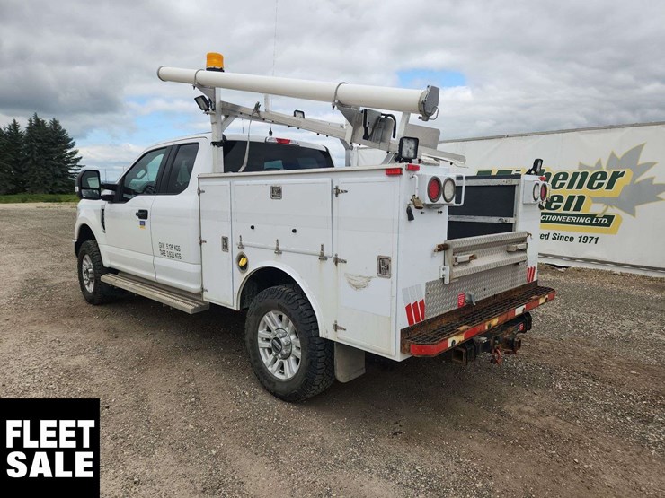 2019-ford-f350-image-3