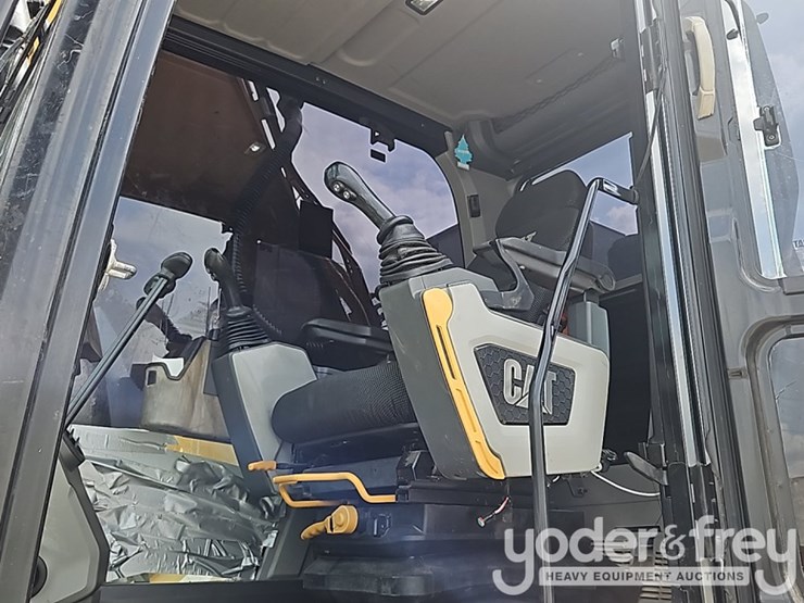 2019-caterpillar-336gc-image-33