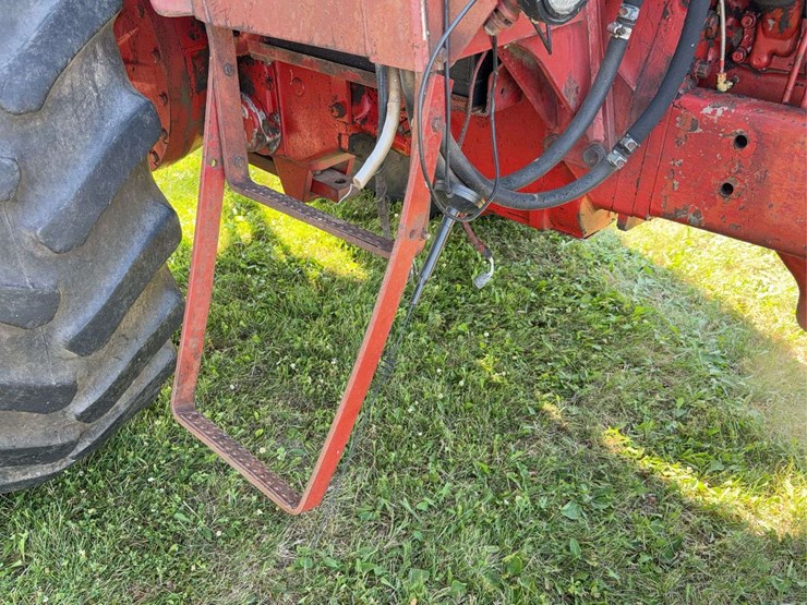 farmall-1566-turbo-image-28
