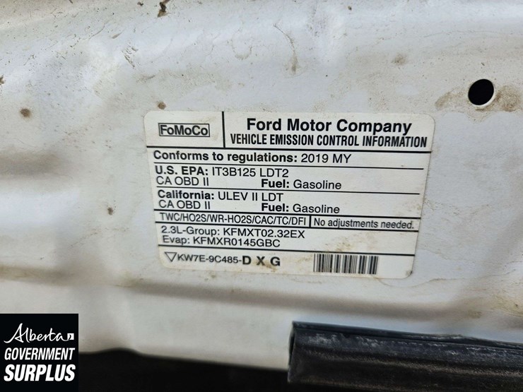 2019-ford-explorer-xlt-image-34