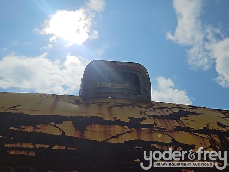 2017-kobelco-sk210-lc-10-image-29