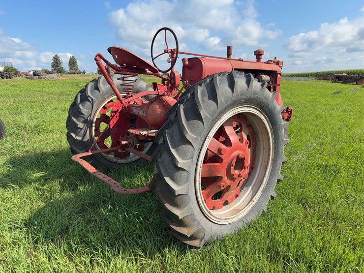 farmall-f-20-image-3