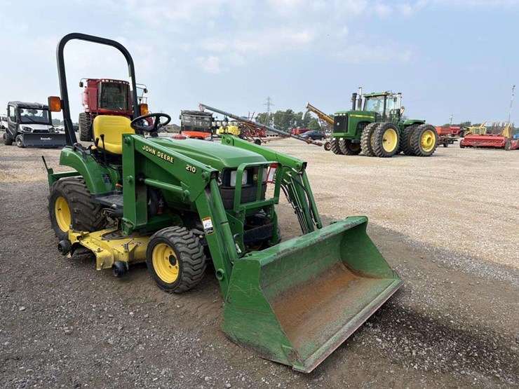 john-deere-2210-image-7