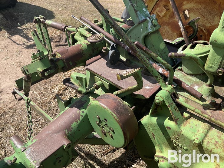 1945-john-deere-b-image-17