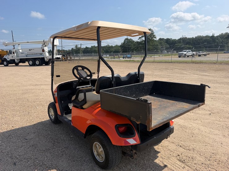#61-•-2017-ezgo-txt-golf-cart-image-3