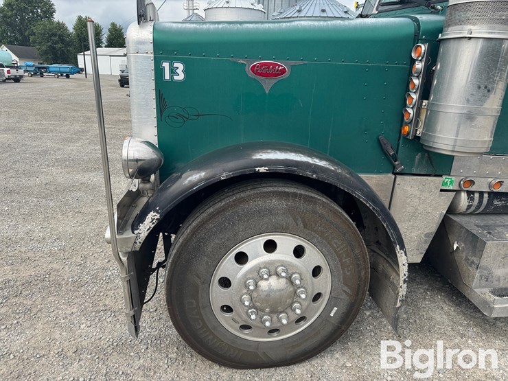 1998-peterbilt-379-image-12