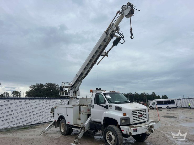 2009-altec-dm47-image-2