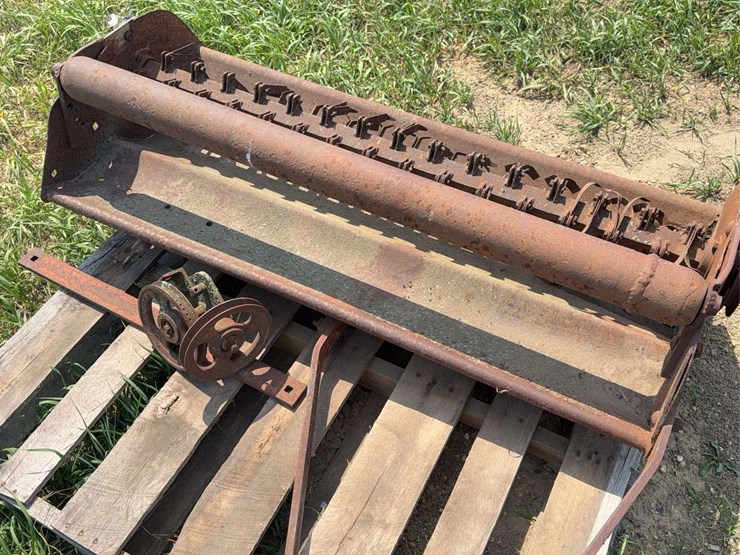farmall-cub-flail-mower-image-5