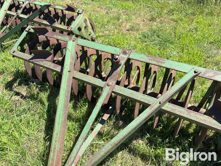 john-deere-7-image-13