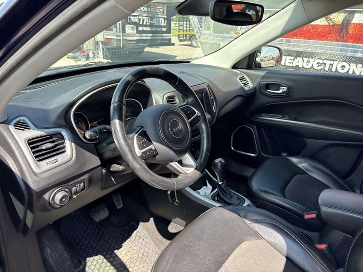 2018-jeep-compass-image-16