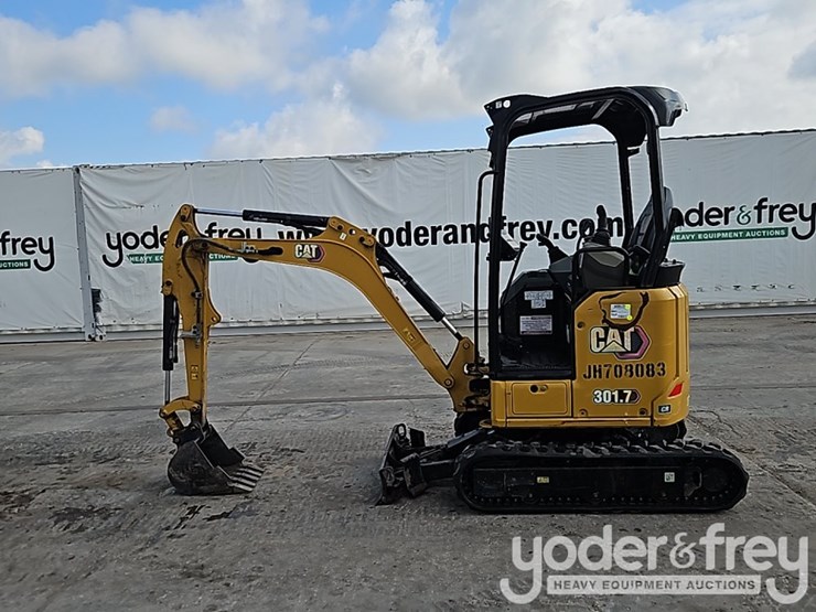 2022-caterpillar-301.7cr-image-3