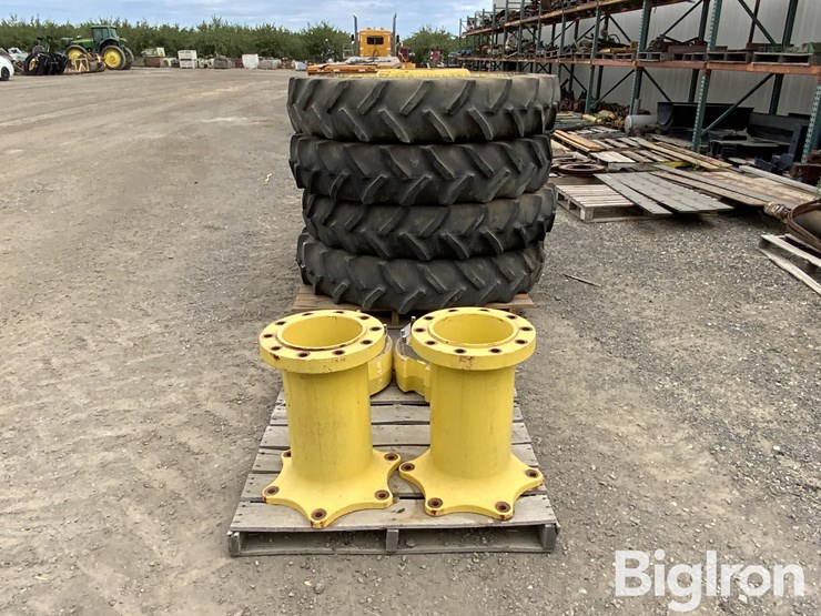 john-deere-8235r-image-8