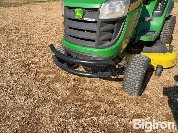 john-deere-d150-image-10