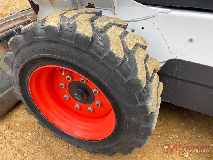 2021-bobcat-s590-skid-steer-loader-image-12