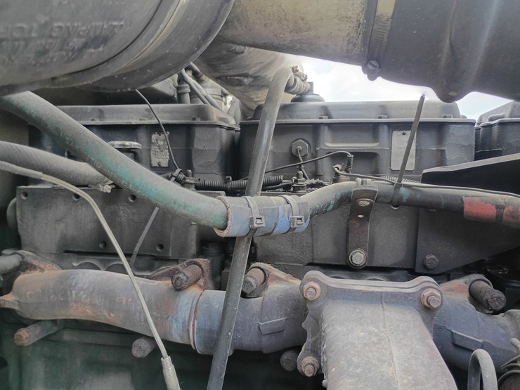 #21636-•-1997-peterbilt-379-semi-sleeper-truck-image-27