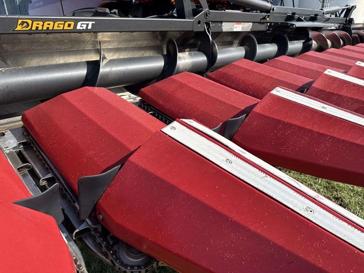 drago-gt-folding-corn-head-image-7