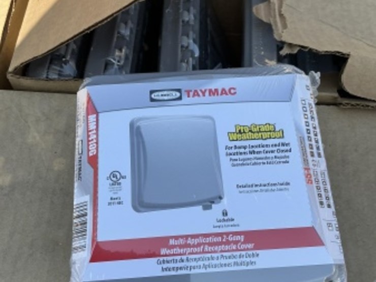 pallet-of-2-gang-electrical-covers-image-3