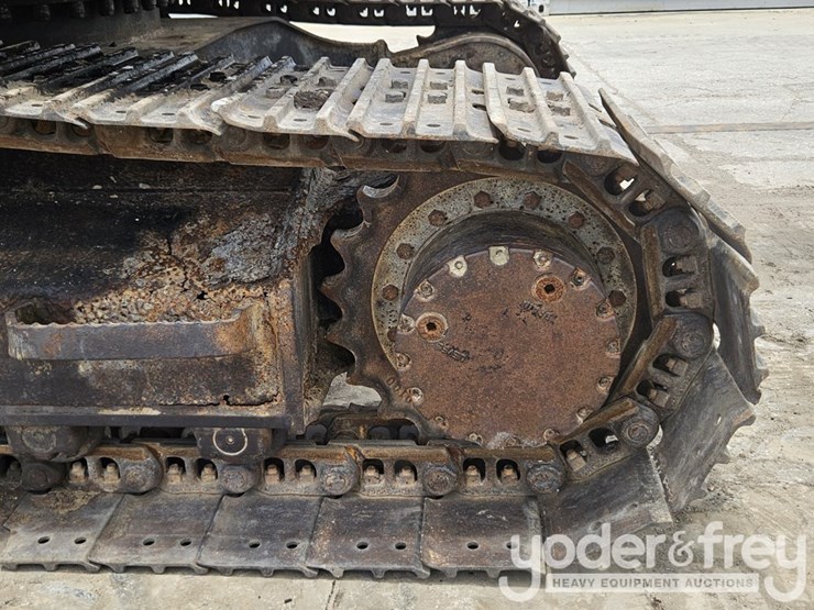 caterpillar-311c-image-14