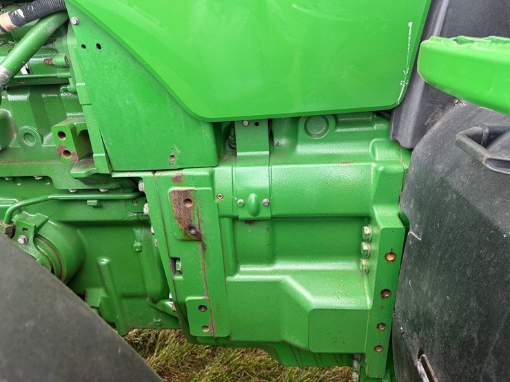 john-deere-8345r-image-34