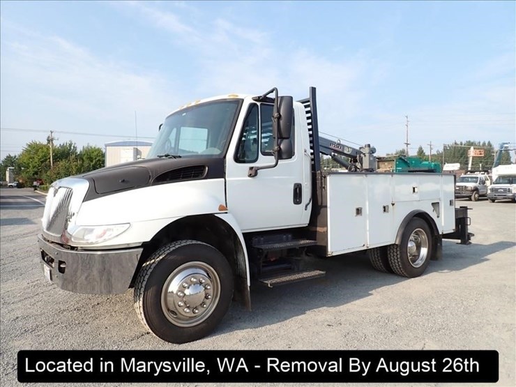 2003-international-durastar-4300-image-1