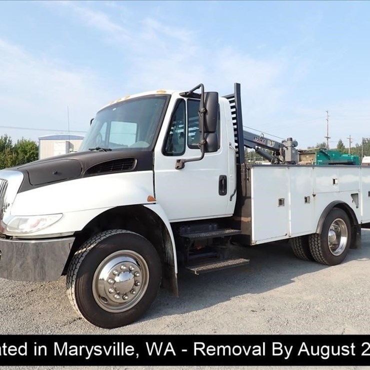2003 INTERNATIONAL DURASTAR 4300