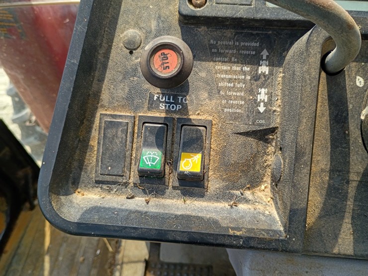1998-case-ih-4210-image-36
