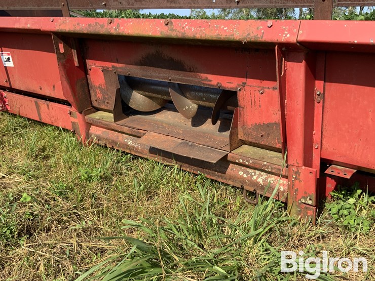 case-ih-1063-image-11
