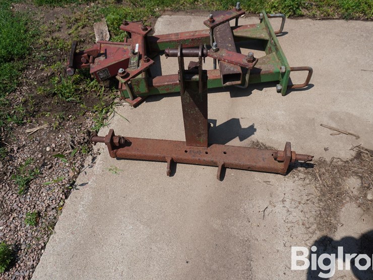 anhydrous-hitch-&-3-pt-hitch-image-9