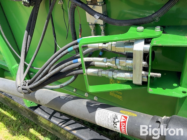 john-deere-635f-image-11
