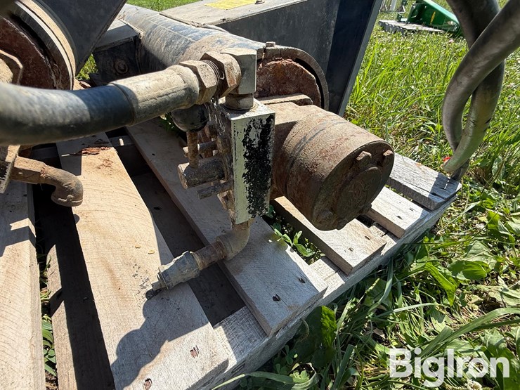 john-deere-7000-image-13