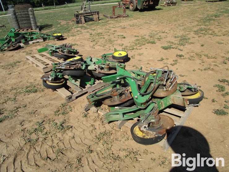john-deere-14-image-6
